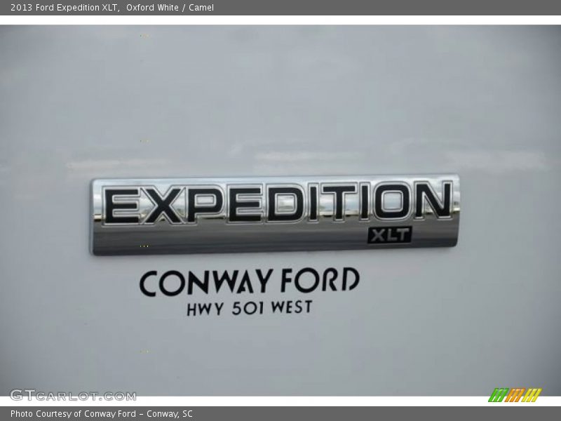Oxford White / Camel 2013 Ford Expedition XLT