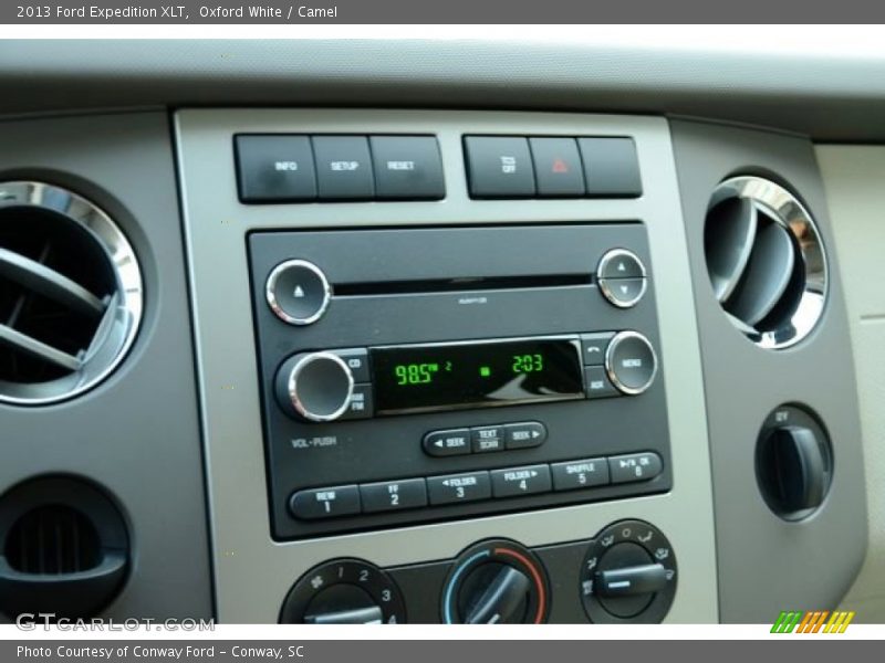 Oxford White / Camel 2013 Ford Expedition XLT