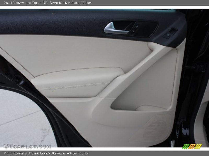 Deep Black Metallic / Beige 2014 Volkswagen Tiguan SE