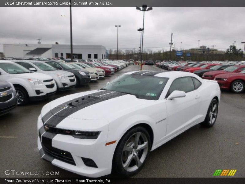 Front 3/4 View of 2014 Camaro SS/RS Coupe