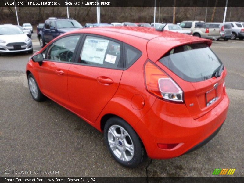 Race Red / Charcoal Black 2014 Ford Fiesta SE Hatchback