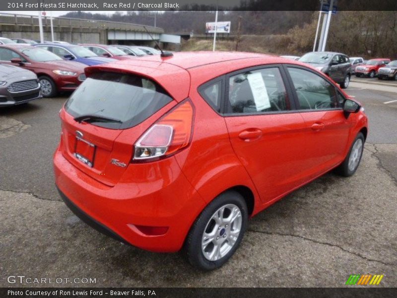 Race Red / Charcoal Black 2014 Ford Fiesta SE Hatchback
