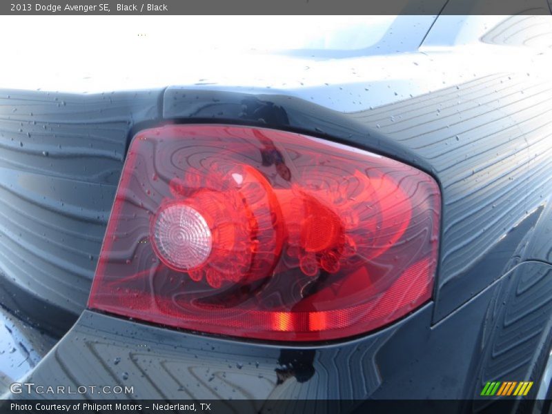 Black / Black 2013 Dodge Avenger SE