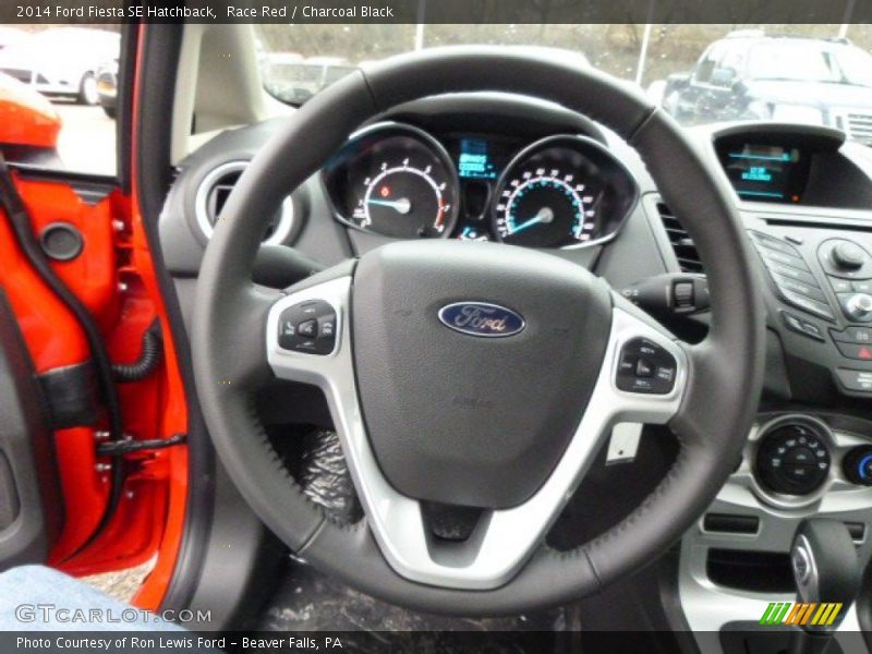 Race Red / Charcoal Black 2014 Ford Fiesta SE Hatchback