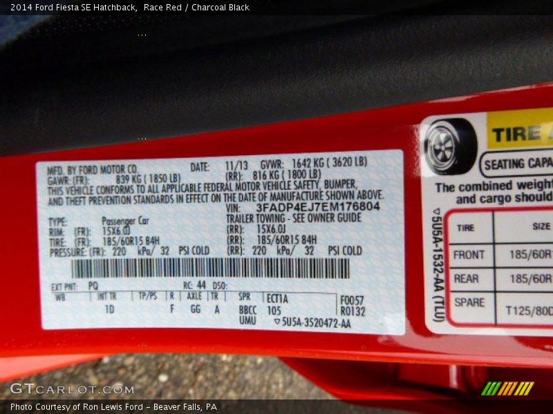 Race Red / Charcoal Black 2014 Ford Fiesta SE Hatchback