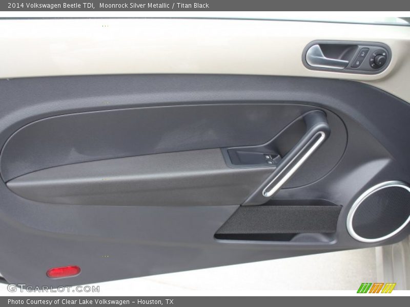 Moonrock Silver Metallic / Titan Black 2014 Volkswagen Beetle TDI