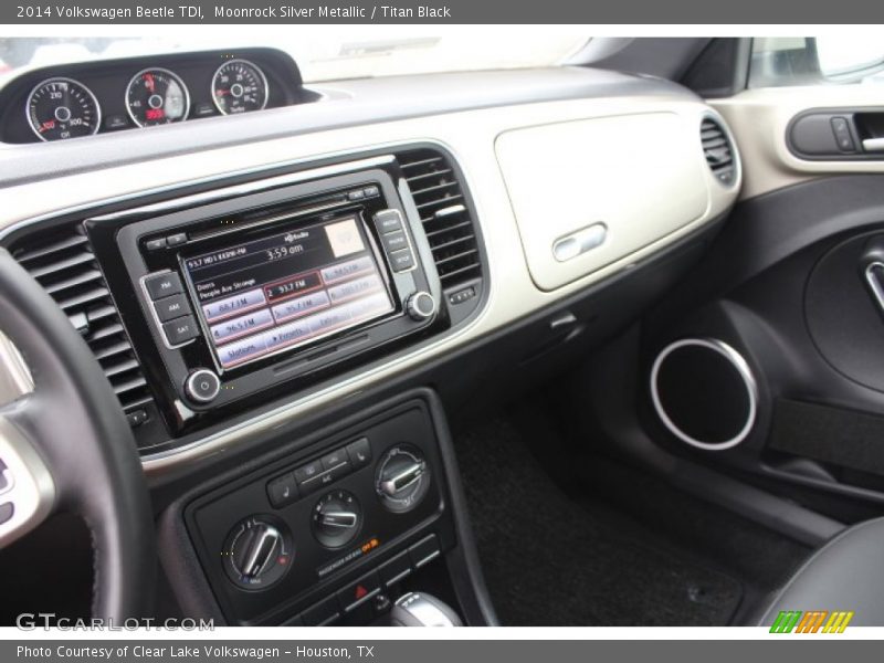 Moonrock Silver Metallic / Titan Black 2014 Volkswagen Beetle TDI
