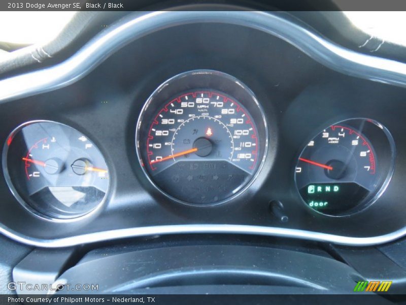Black / Black 2013 Dodge Avenger SE