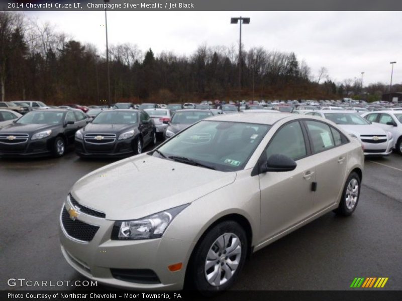 Champagne Silver Metallic / Jet Black 2014 Chevrolet Cruze LT