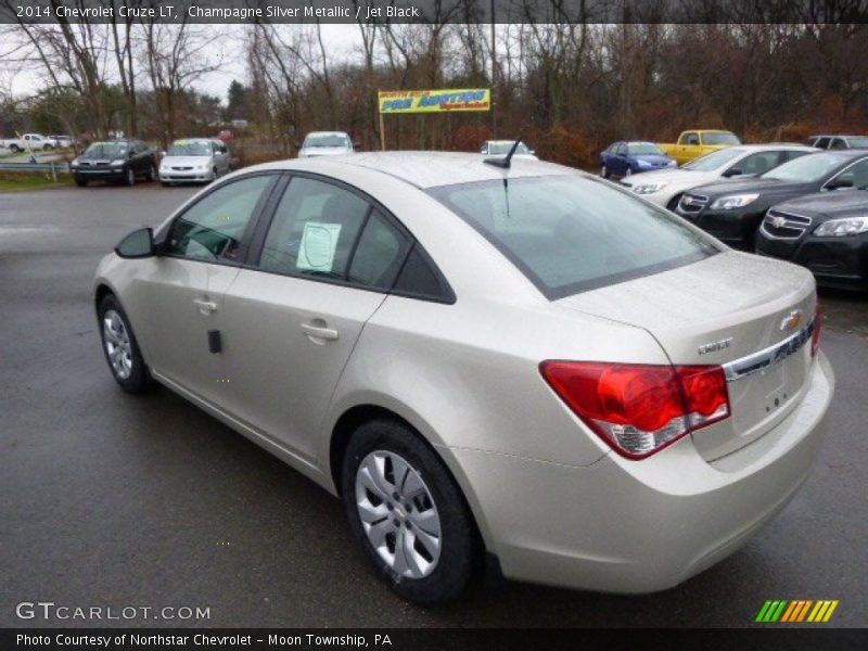 Champagne Silver Metallic / Jet Black 2014 Chevrolet Cruze LT