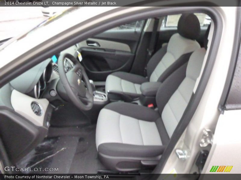 Champagne Silver Metallic / Jet Black 2014 Chevrolet Cruze LT