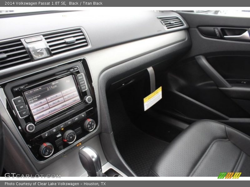 Black / Titan Black 2014 Volkswagen Passat 1.8T SE
