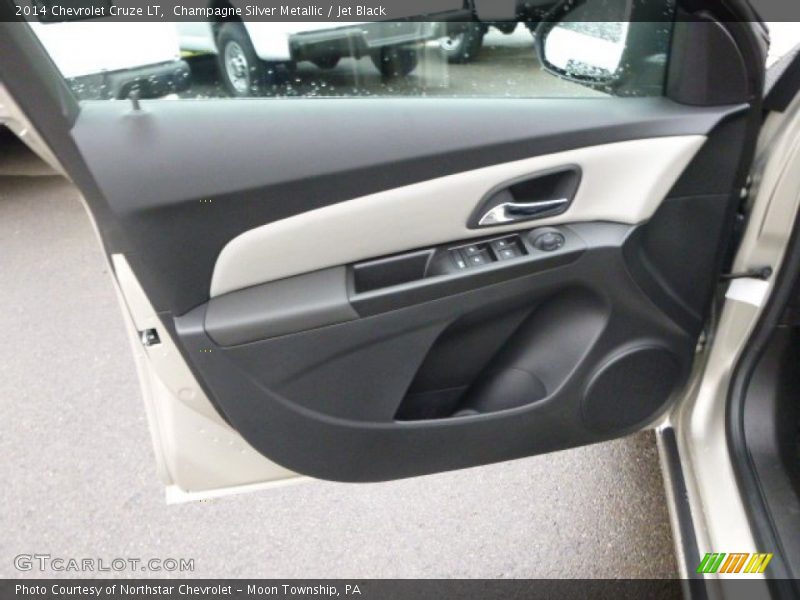 Champagne Silver Metallic / Jet Black 2014 Chevrolet Cruze LT