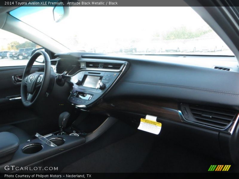 Attitude Black Metallic / Black 2014 Toyota Avalon XLE Premium