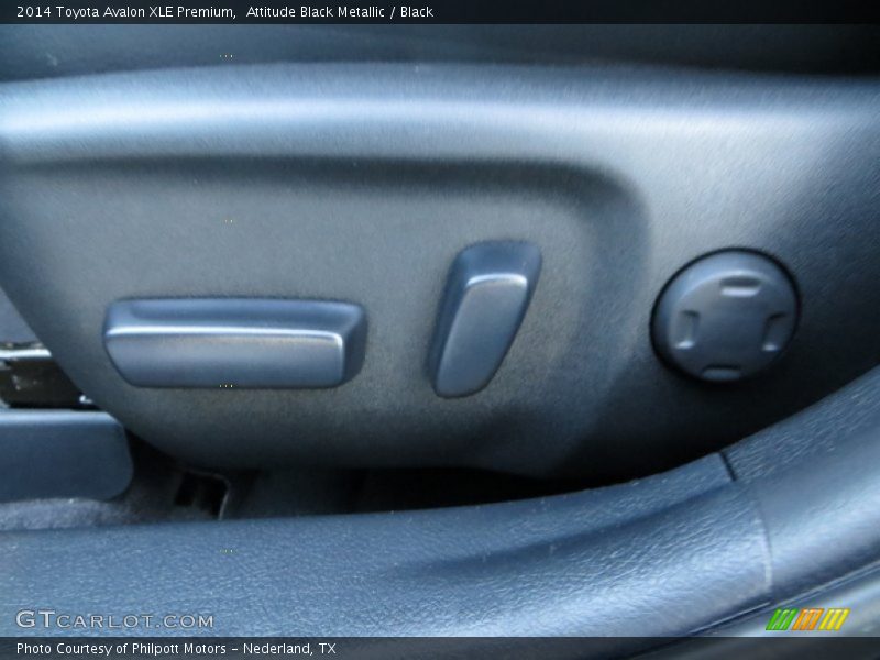 Attitude Black Metallic / Black 2014 Toyota Avalon XLE Premium