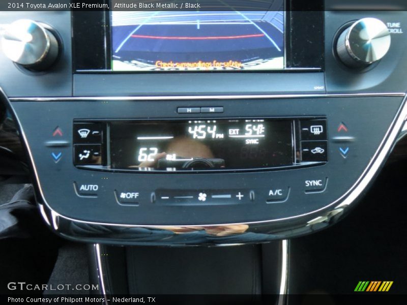 Attitude Black Metallic / Black 2014 Toyota Avalon XLE Premium