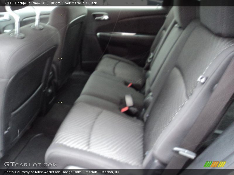 Bright Silver Metallic / Black 2013 Dodge Journey SXT