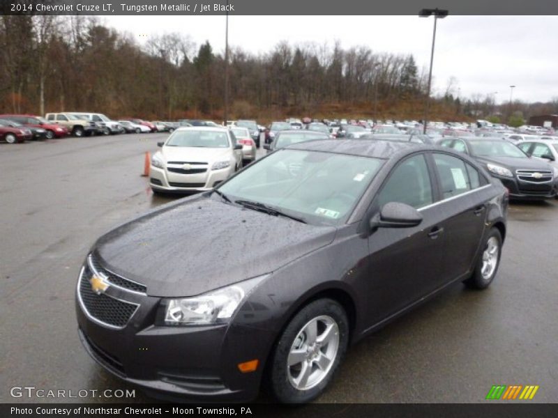 Tungsten Metallic / Jet Black 2014 Chevrolet Cruze LT