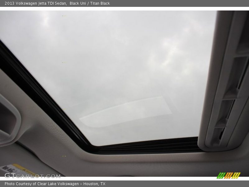 Black Uni / Titan Black 2013 Volkswagen Jetta TDI Sedan