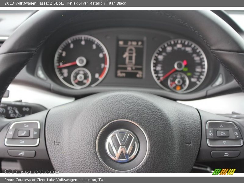 Reflex Silver Metallic / Titan Black 2013 Volkswagen Passat 2.5L SE