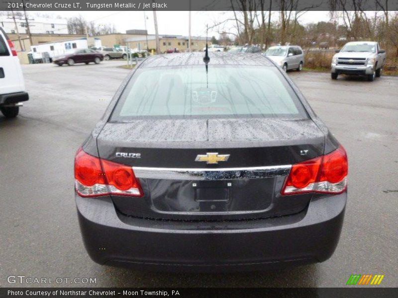 Tungsten Metallic / Jet Black 2014 Chevrolet Cruze LT