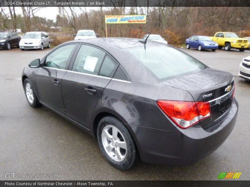 Tungsten Metallic / Jet Black 2014 Chevrolet Cruze LT