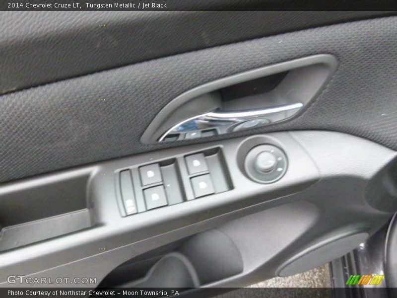 Tungsten Metallic / Jet Black 2014 Chevrolet Cruze LT