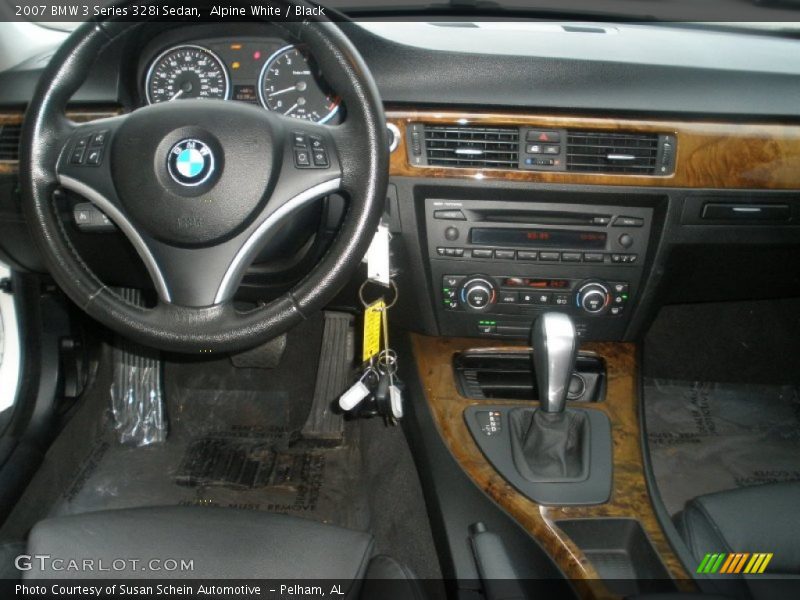 Alpine White / Black 2007 BMW 3 Series 328i Sedan