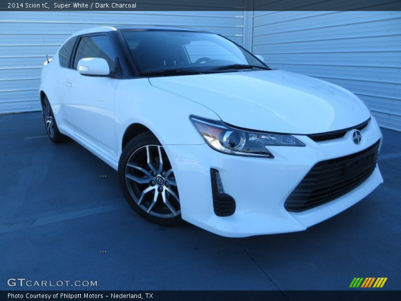Super White / Dark Charcoal 2014 Scion tC