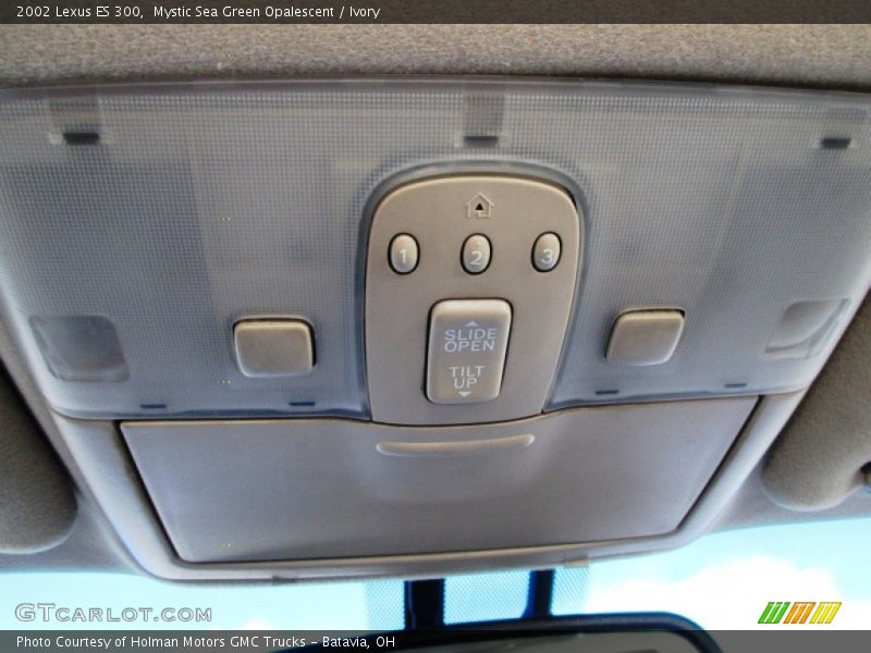 Mystic Sea Green Opalescent / Ivory 2002 Lexus ES 300