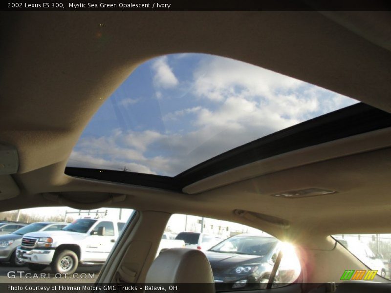 Mystic Sea Green Opalescent / Ivory 2002 Lexus ES 300