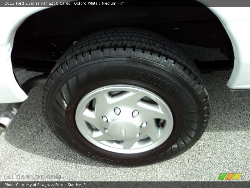 Oxford White / Medium Flint 2013 Ford E Series Van E250 Cargo