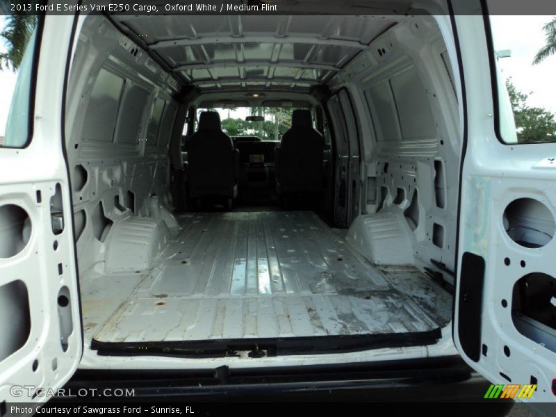 Oxford White / Medium Flint 2013 Ford E Series Van E250 Cargo