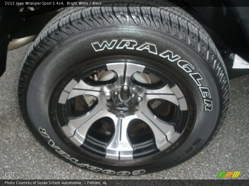 Custom Wheels of 2013 Wrangler Sport S 4x4