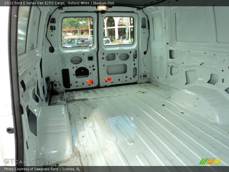 Oxford White / Medium Flint 2013 Ford E Series Van E250 Cargo
