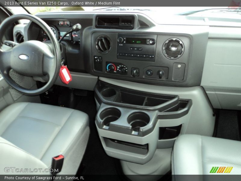 Oxford White / Medium Flint 2013 Ford E Series Van E250 Cargo