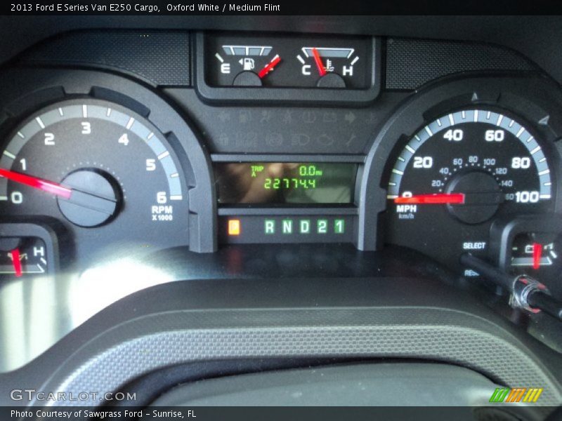 Oxford White / Medium Flint 2013 Ford E Series Van E250 Cargo