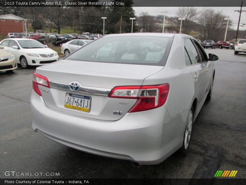 Classic Silver Metallic / Light Gray 2013 Toyota Camry Hybrid XLE