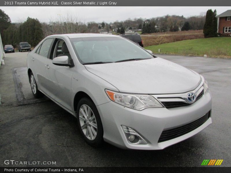 Front 3/4 View of 2013 Camry Hybrid XLE