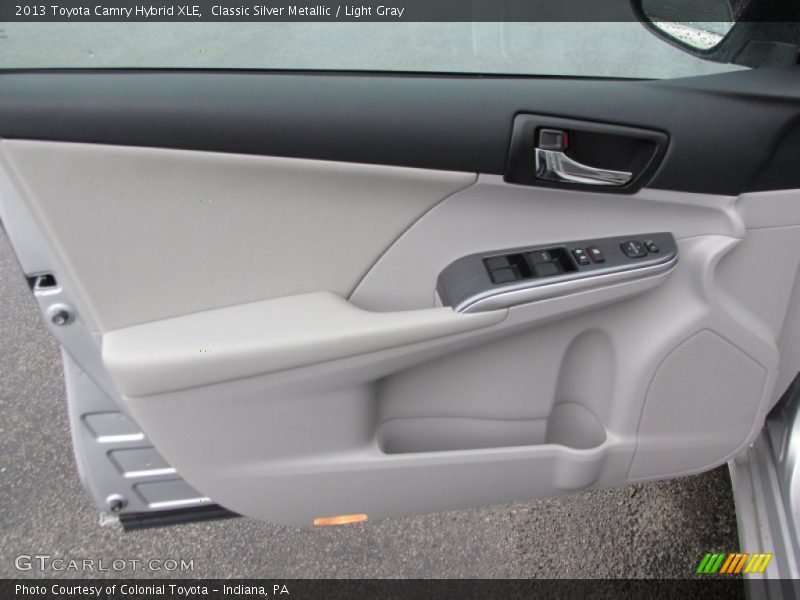 Classic Silver Metallic / Light Gray 2013 Toyota Camry Hybrid XLE