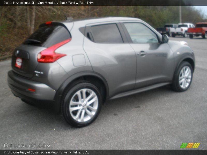 Gun Metallic / Black/Red w/Red Trim 2011 Nissan Juke SL