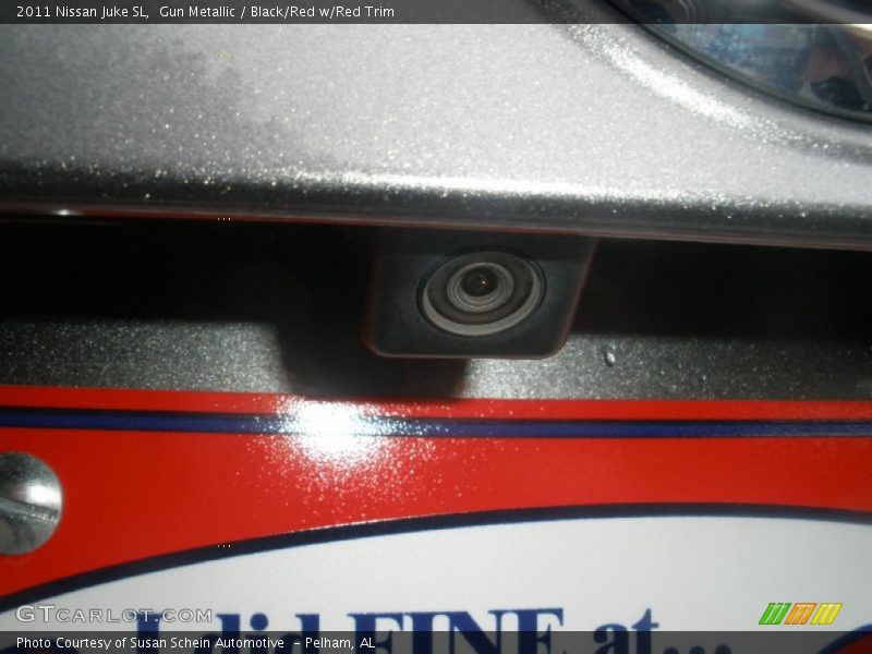 Gun Metallic / Black/Red w/Red Trim 2011 Nissan Juke SL
