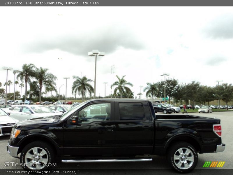 Tuxedo Black / Tan 2010 Ford F150 Lariat SuperCrew