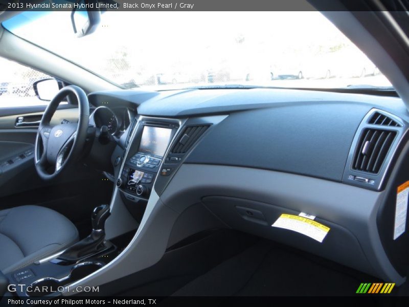 Black Onyx Pearl / Gray 2013 Hyundai Sonata Hybrid Limited
