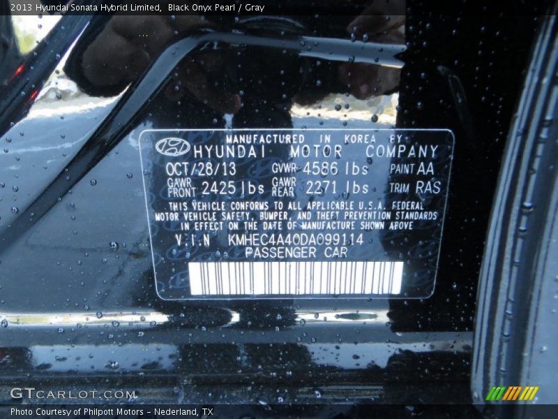 Black Onyx Pearl / Gray 2013 Hyundai Sonata Hybrid Limited