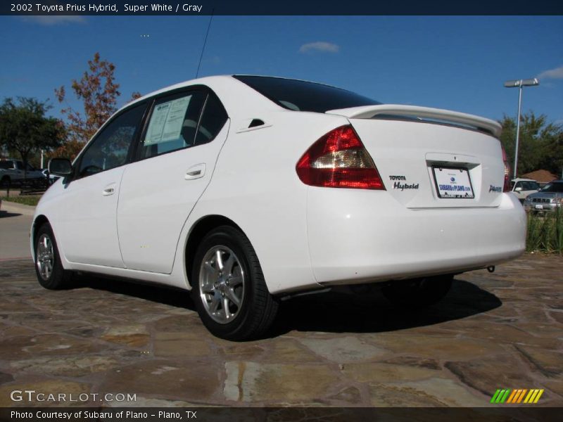 Super White / Gray 2002 Toyota Prius Hybrid
