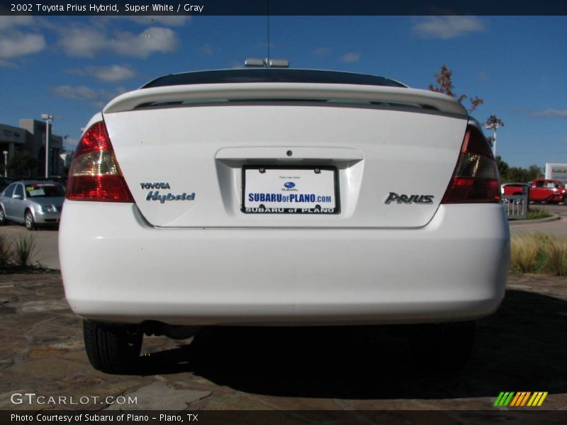 Super White / Gray 2002 Toyota Prius Hybrid