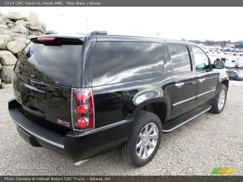 Onyx Black / Ebony 2014 GMC Yukon XL Denali AWD