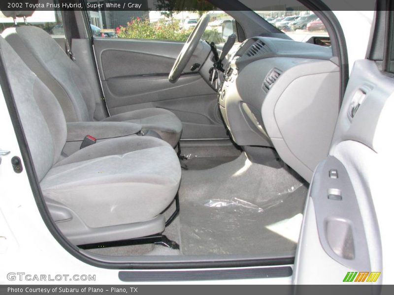 Super White / Gray 2002 Toyota Prius Hybrid