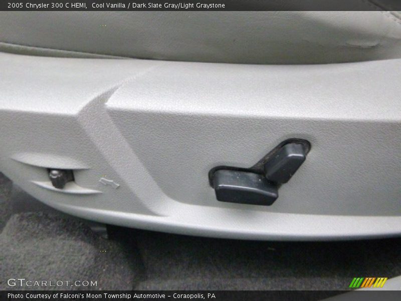 Cool Vanilla / Dark Slate Gray/Light Graystone 2005 Chrysler 300 C HEMI